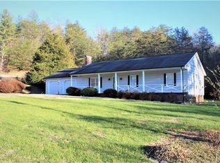 2542 Zacks Farm Rd, Lenoir, NC 28645