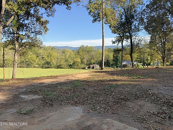 2nd image of 4801 Mint Rd
