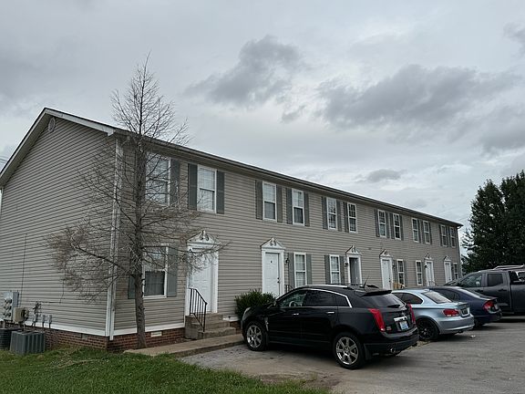 2nd image of 1869 Stonehenge Ave APT C