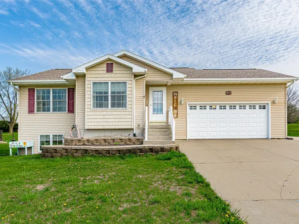 506 16th St NE, Independence, IA 50644