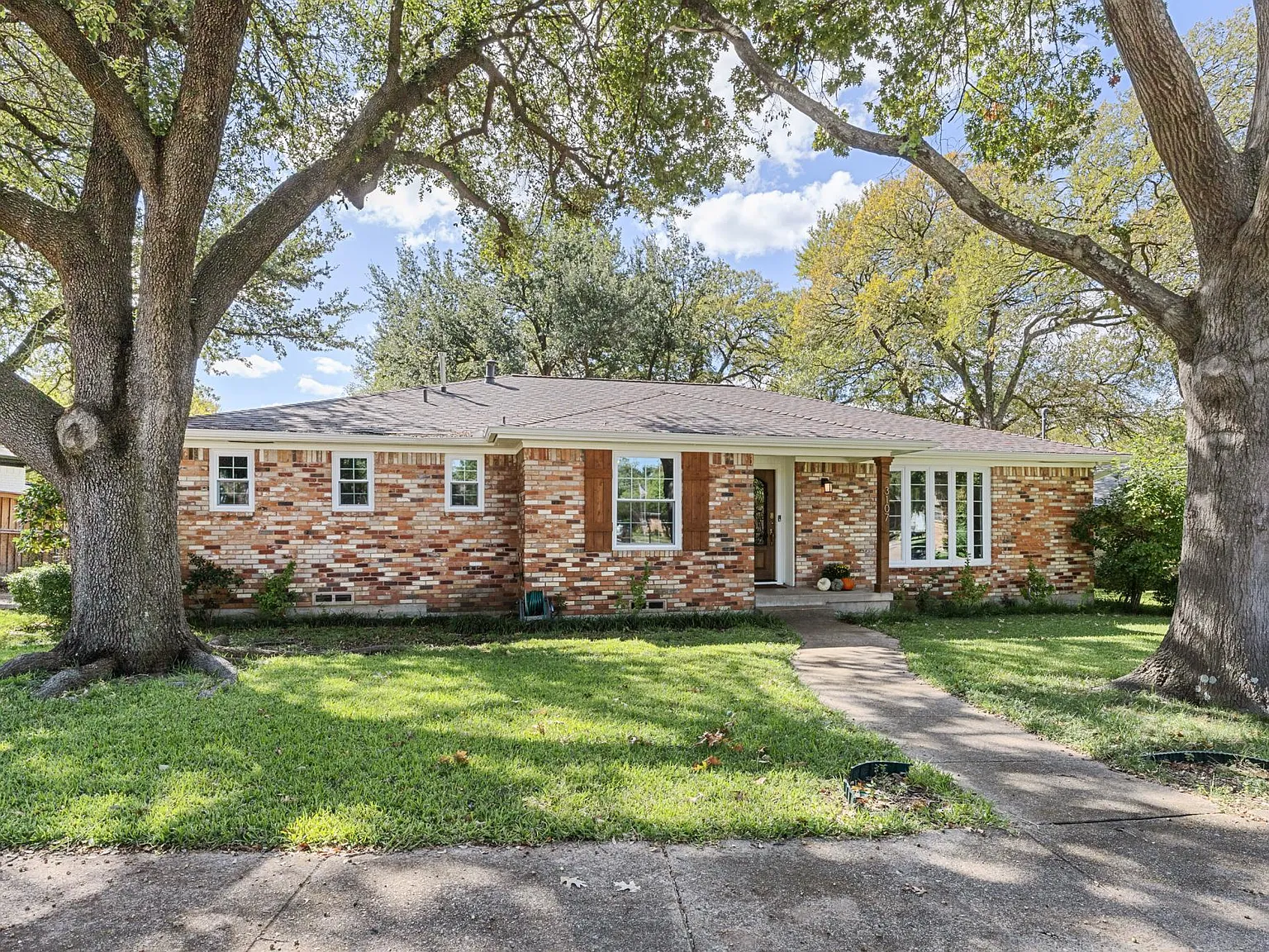 3 bed, 1937 sqft, $3,000 — Photo 4