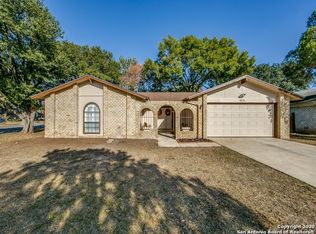 8510 Slimwood Dr, San Antonio, TX 78240