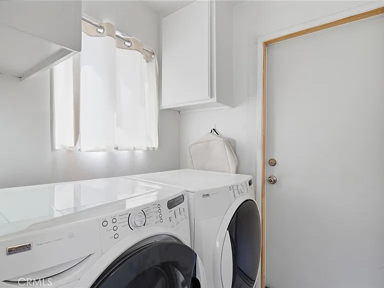 1286 Antigua Cir — Photo 16