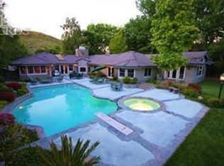 5664 Golden Knoll Ct, Westlake Village, CA 91362