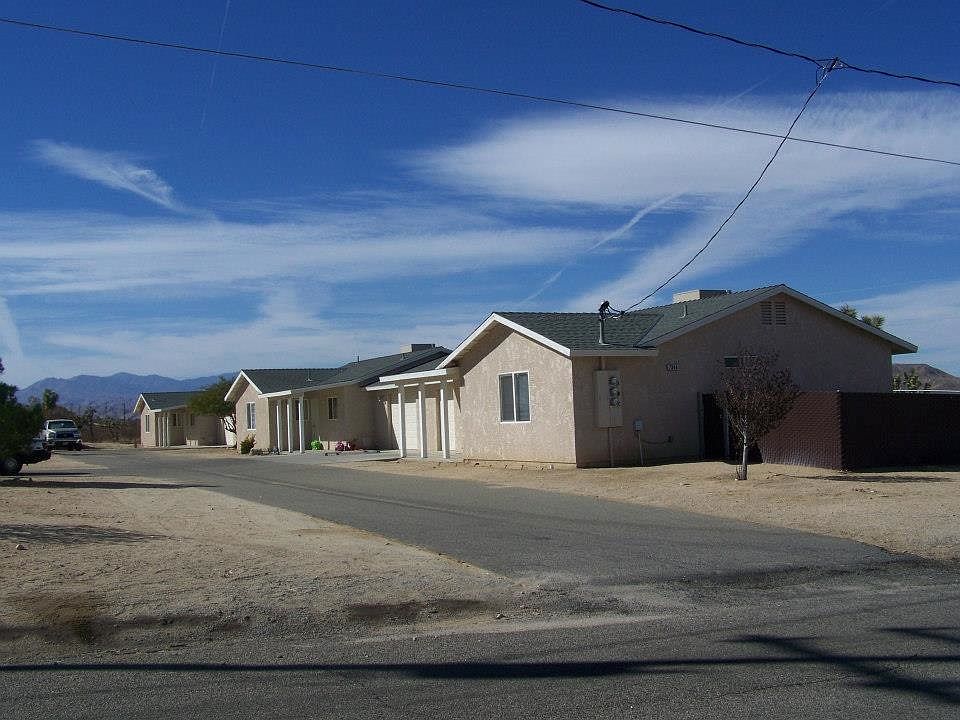 7358 Olympic Rd APT C, Joshua Tree, CA 92252 | Zillow