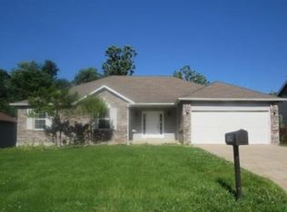 1058 Reddington Timbers Dr, Saint Charles, MO