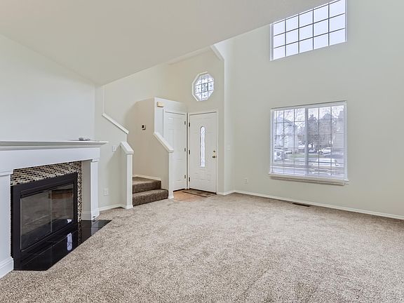 Living room + gas fireplace