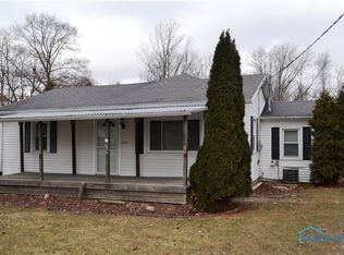 23670 E 2nd St, Grand Rapids, OH