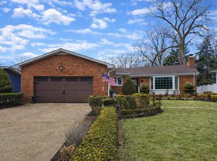 8800 Baring Ave, Munster, IN 46321