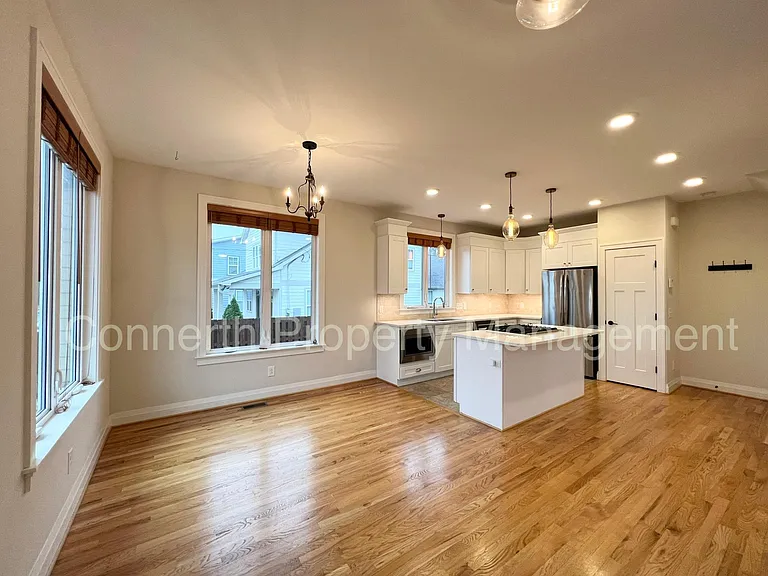 1615 Porter Ave #A — Photo 2