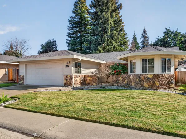 5128 Linda Lou Dr, Carmichael, CA 95608