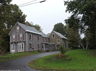 17 Davis St, Dover Foxcroft, ME 04426