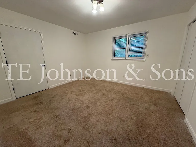 4309 Walnut Hollow Dr — Photo 34