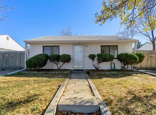 910 Lansing St, Aurora, CO 80010
