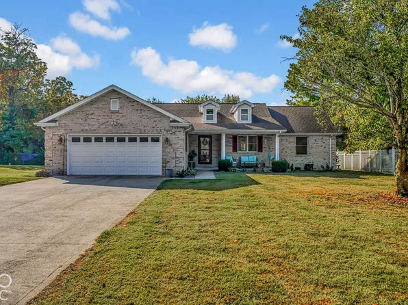 2151 Dogwood Trl, Seymour, IN 47274