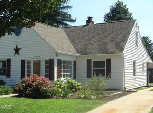 1070 S 5th St, Chambersburg, PA