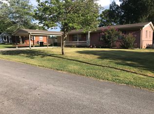 906 Davison Ave, Muscle Shoals, AL 35661
