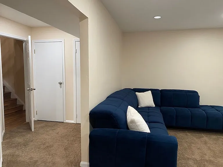 695 Mount Lubentia Ct W — Photo 20