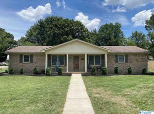 16688 Jay St, Athens, AL 35611