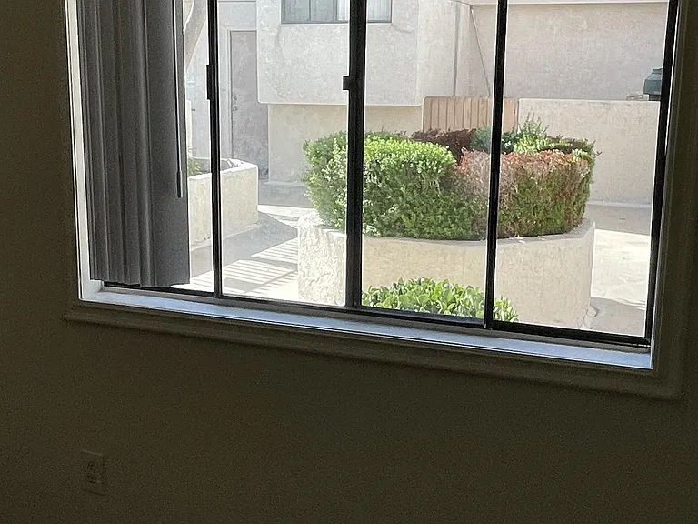 707 S Webster Ave #108 — Photo 9