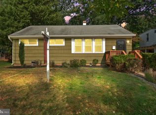 1612 Burris Rd, Rockville, MD 20851