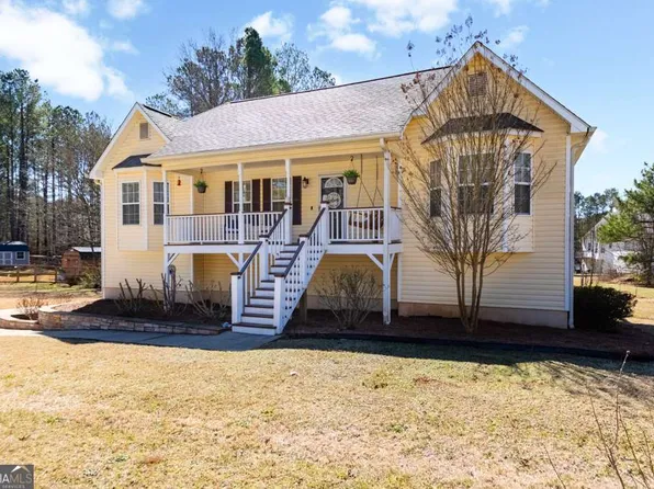 151 Berkshire Dr, Hiram, GA 30141