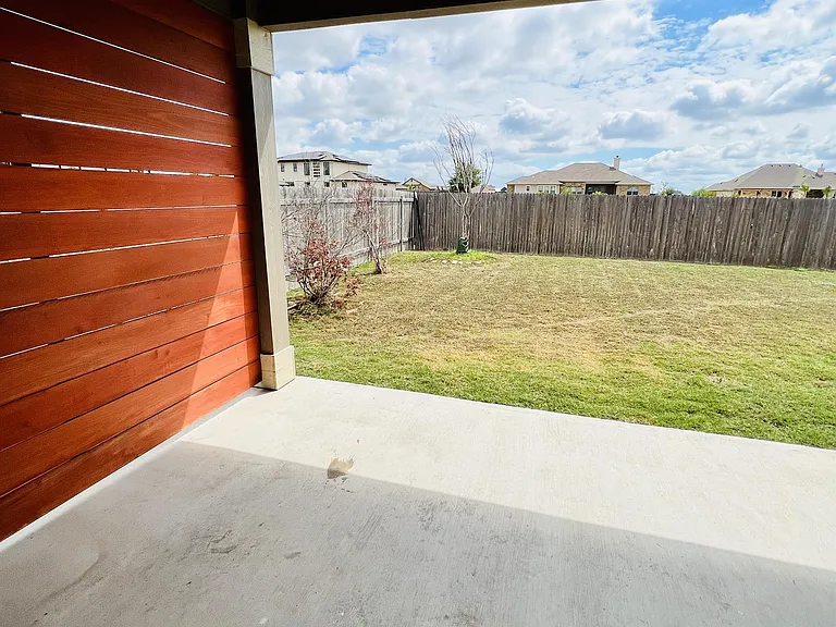 6229 Mantalcino Dr — Photo 21