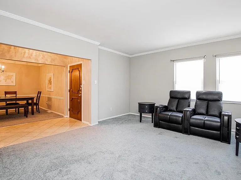 10315 Corbeil Dr #C — Photo 17