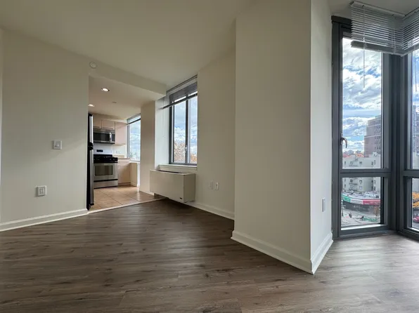 1 Morningside Drive image 5 of 17