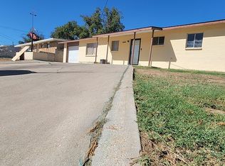2406 W Jackson St, Carlsbad, NM 88220