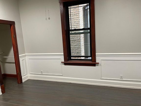 5th image of 2853 W Shakespeare Ave APT 2