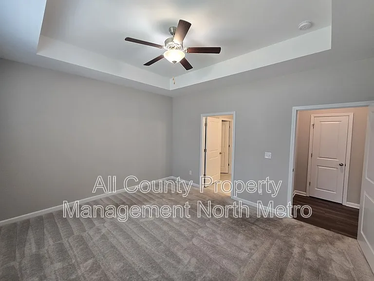 490 Tall Pines Ter — Photo 8