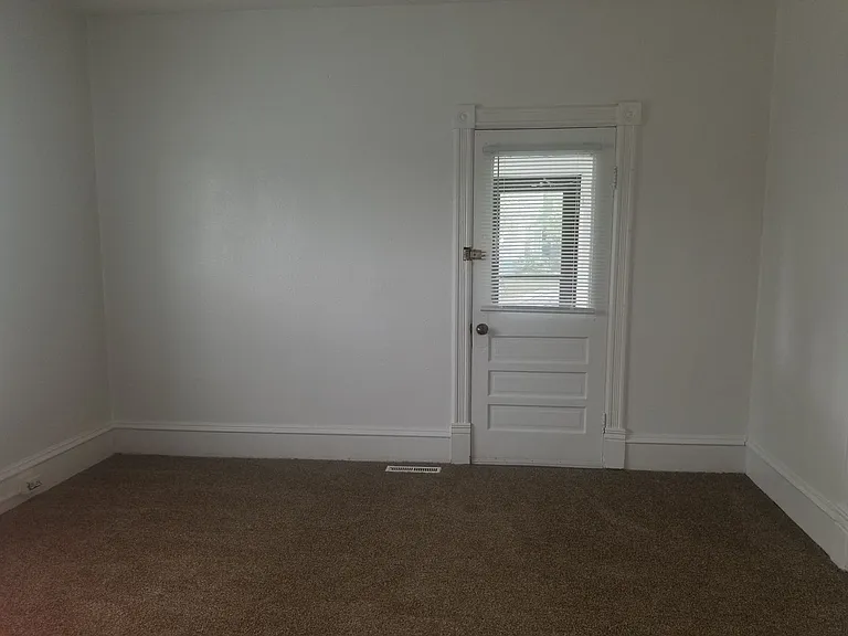 1702 Norwood St — Photo 12