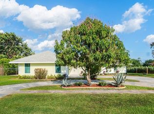 3156 Pebble Beach Dr, Lake Worth, FL 33467