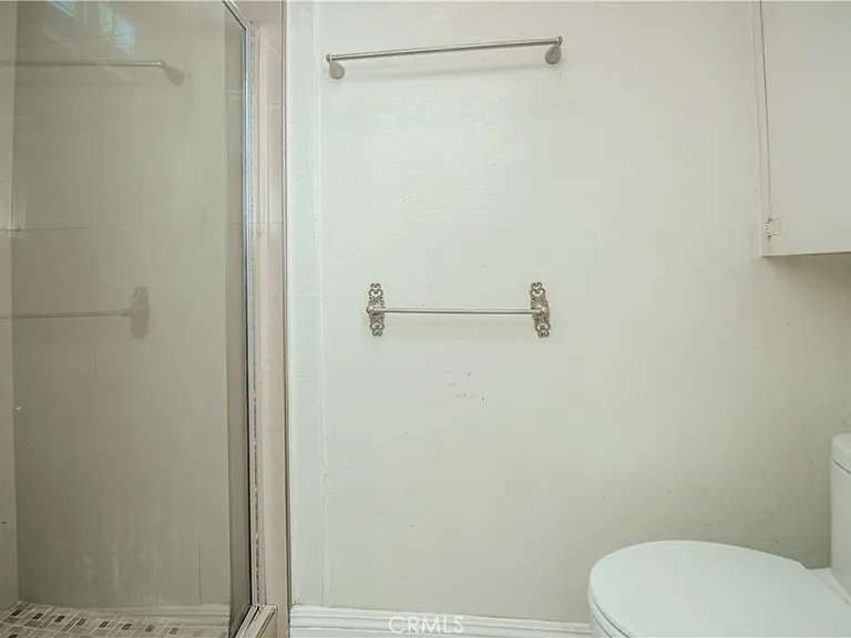 1709 Beechwood Ave — Photo 21