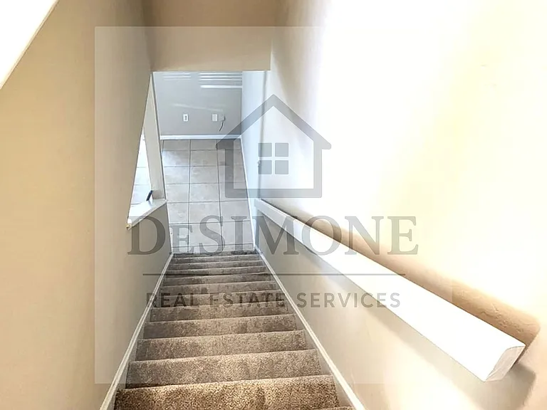 3622 NE 21st St — Photo 10