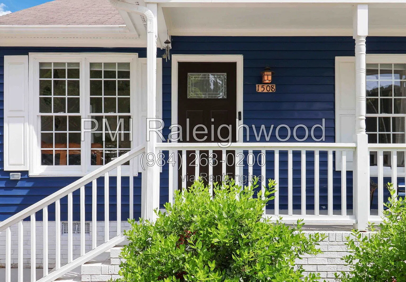 3 bed, 2.0 bath, 918 sqft, $1,925 — Photo 3