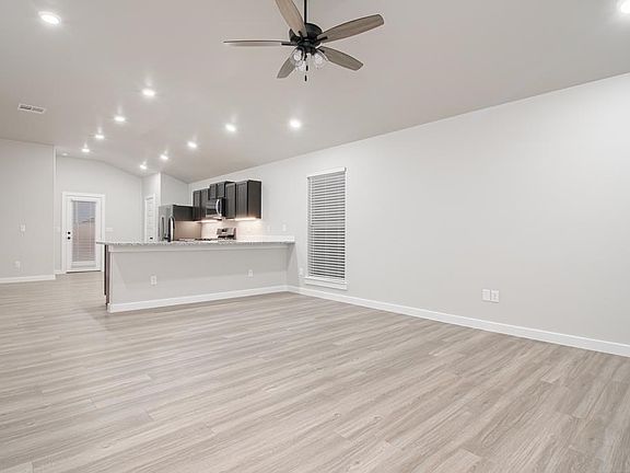 2nd image of 6008 Sparrow St