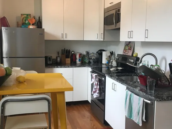 5 Moseley St #3, Dorchester, MA 02125