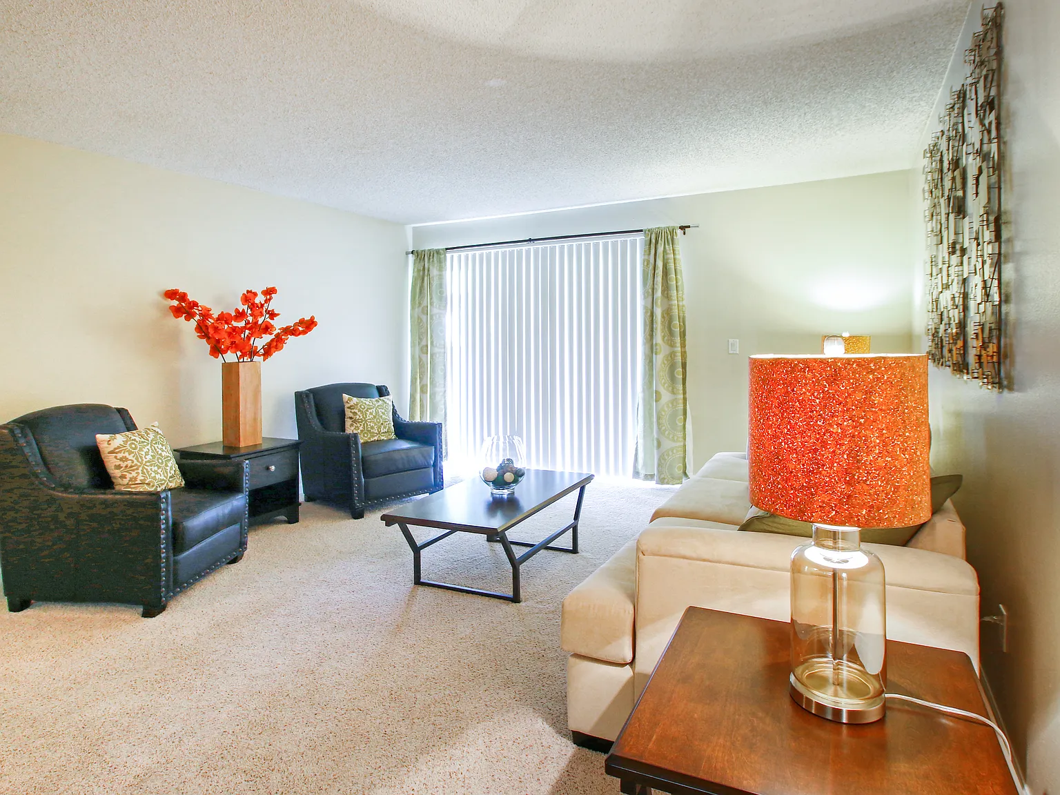 Dakota Creek Apartments — Photo 2