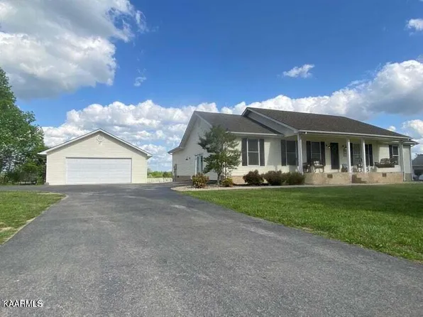67 Tower Way, Allardt, TN 38504