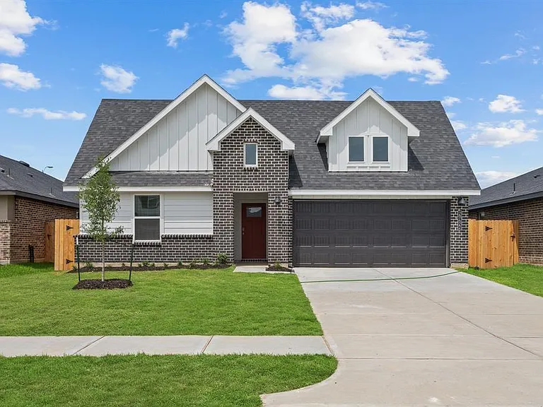 29422 Pikes Peak Dr — Photo 1