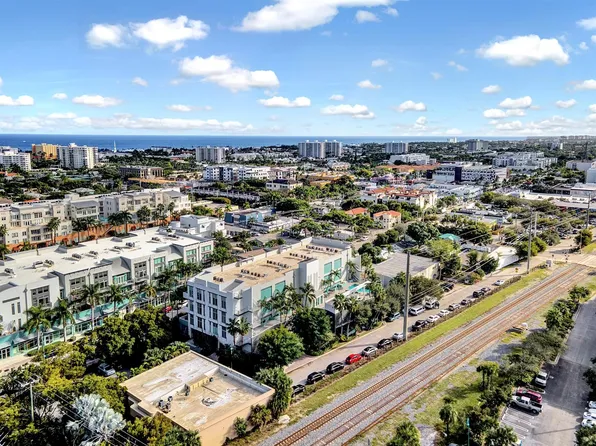 185 NE 4th Ave APT 203, Delray Beach, FL 33483