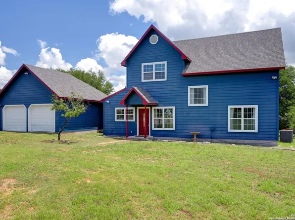 507 W Cypress, Johnson City, TX 78636