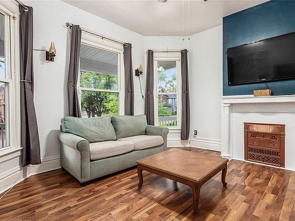5th image of 637 Locust Ave