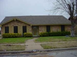 2662 Hartford Ln, Lancaster, TX 75134