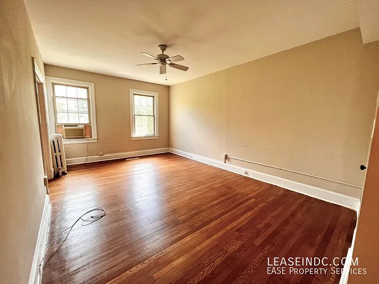 5402 Connecticut Ave NW #401 — Photo 4