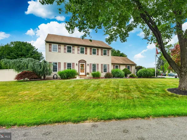 134 Aspen Dr, Allentown, PA 18104