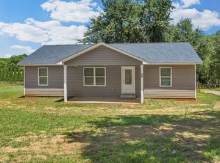 160 Leonard Parks Rd, Chesnee, SC 29323
