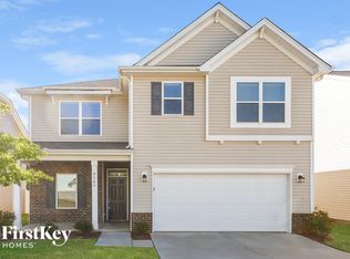 9309 Sloan Forest Dr, Charlotte, NC 28215